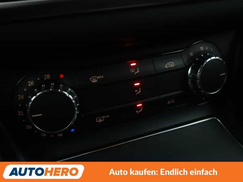 Mercedes-Benz CLA-Class 220 Shooting Brake 4Matic Urban Aut.*LED* 01/2017-photo-25