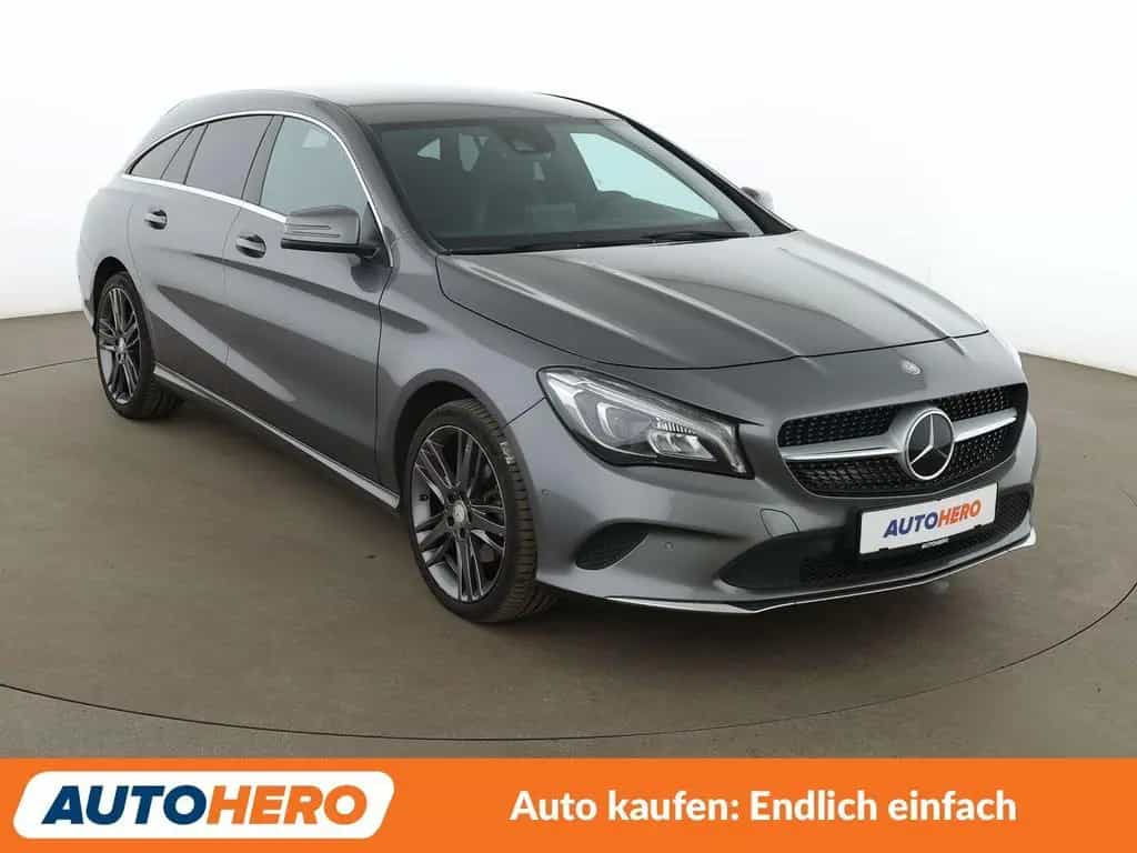 Mercedes-Benz CLA-Class 220 Shooting Brake 4Matic Urban Aut.*LED* 01/2017-photo-7