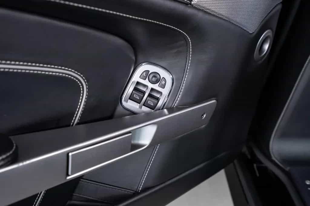 Aston Martin DB9 Volante V12 Top Zustand 07/2014-photo-12