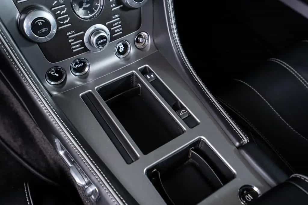 Aston Martin DB9 Volante V12 Top Zustand 07/2014-photo-21