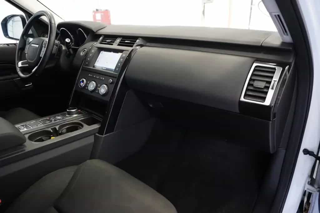 Land Rover Discovery 5 2,0 TD4 4WD AUT. S *Org. KM!* 04/2019-photo-10