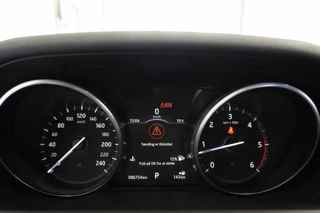 Land Rover Discovery 5 2,0 TD4 4WD AUT. S *Org. KM!* 04/2019-photo-24
