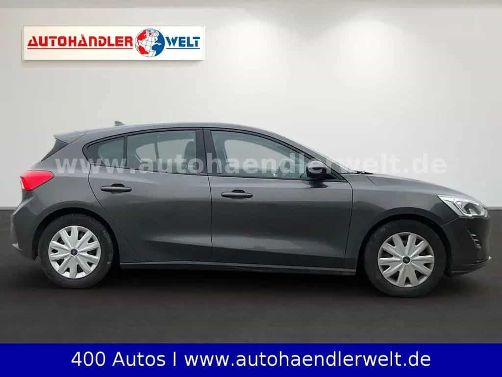Ford Focus Lim. 08/2019-photo-3