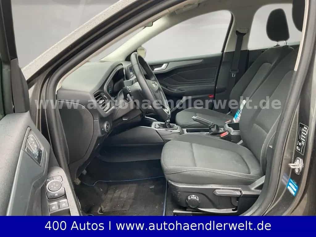 Ford Focus Lim. 08/2019-photo-8