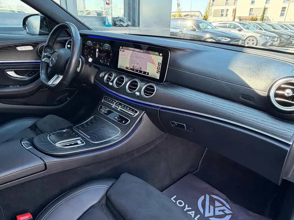 Mercedes-Benz E-Class d T 4M*AMG*SB-DACH*AHK*LED*KAMERA*Wides 11/2020-photo-23