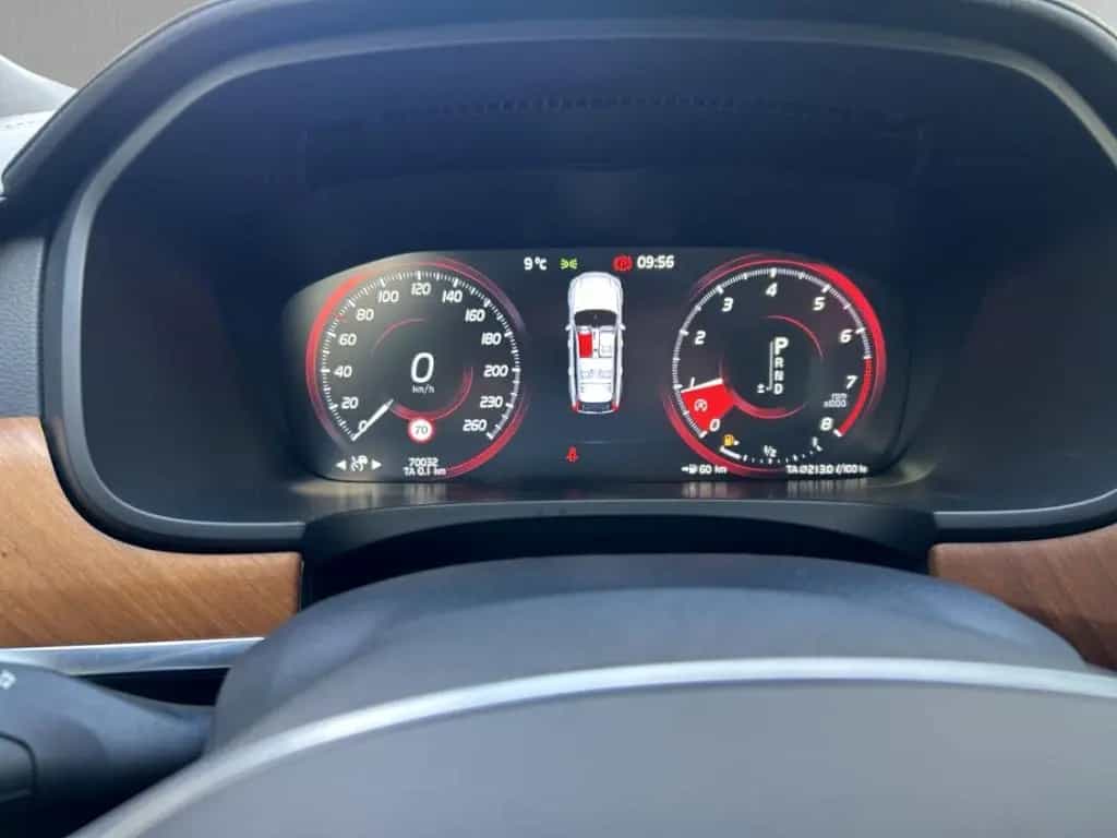 Volvo V90 T5 Inscription HUD StandHZG Navi Leder Memor 05/2019-photo-28