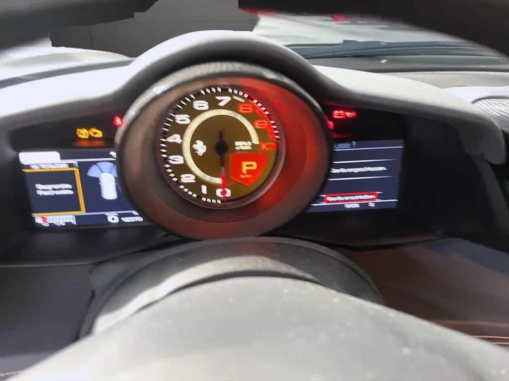 Ferrari 488 GTB Coupé *UVP: € 438.000,-* 06/2018-photo-11
