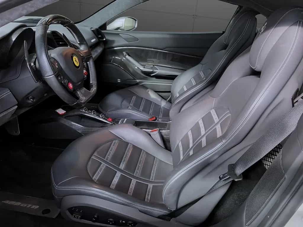 Ferrari 488 GTB Coupé *UVP: € 438.000,-* 06/2018-photo-9