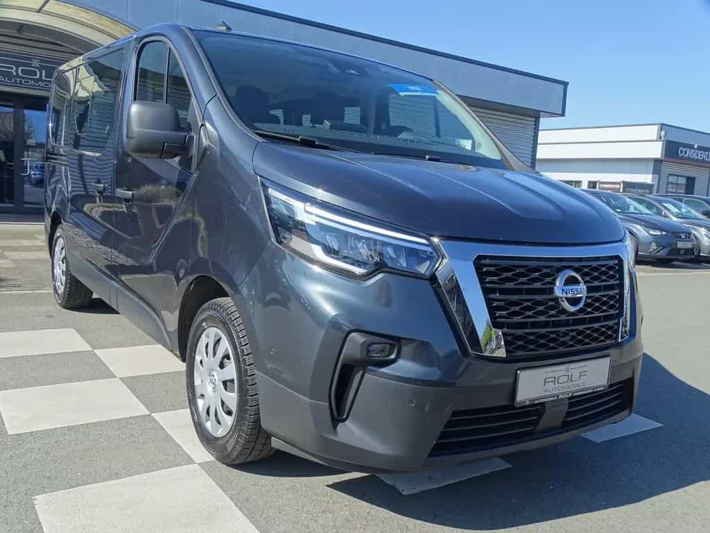 Nissan NV300 L1H1 2,8t N-CONNECTA / R-KAMERA /NAVI /LED 10/2021-photo-2
