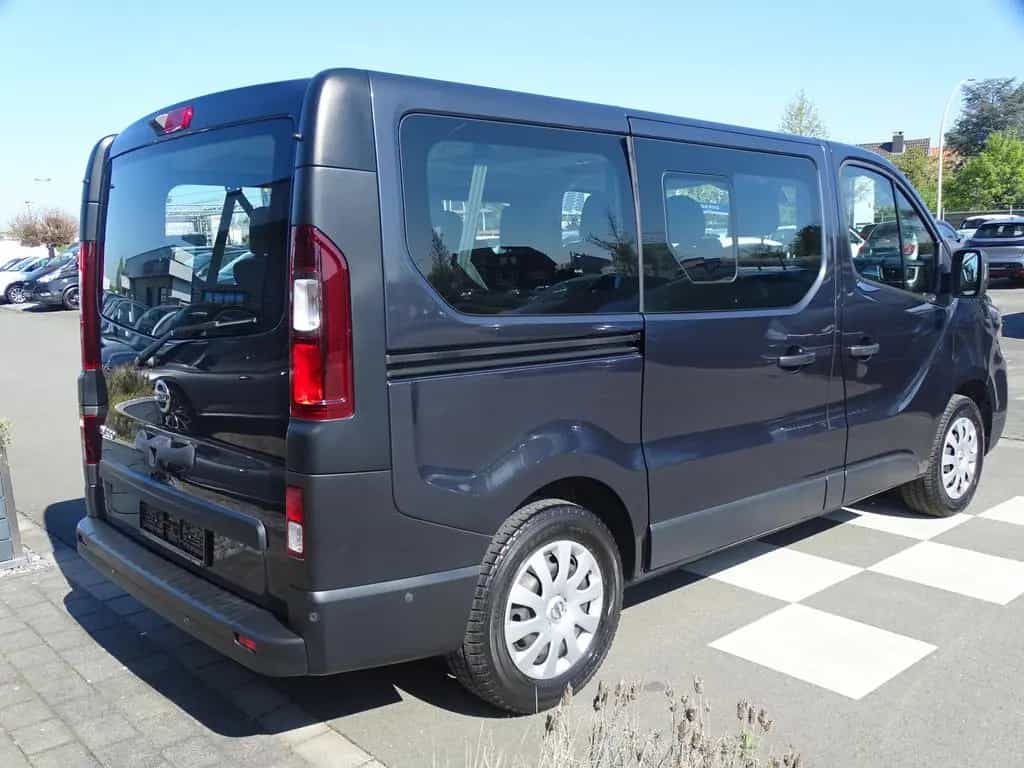 Nissan NV300 L1H1 2,8t N-CONNECTA / R-KAMERA /NAVI /LED 10/2021-photo-4