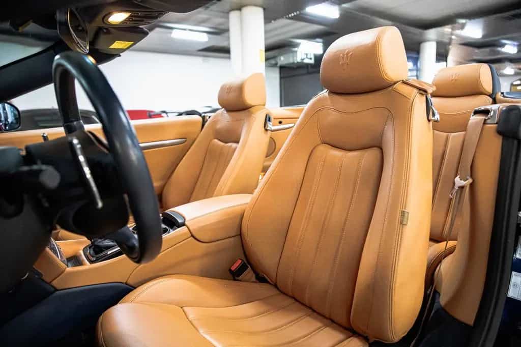 Maserati GranCabrio 4.7 V8 - Bose Surround - Park Assist 06/2010-photo-10