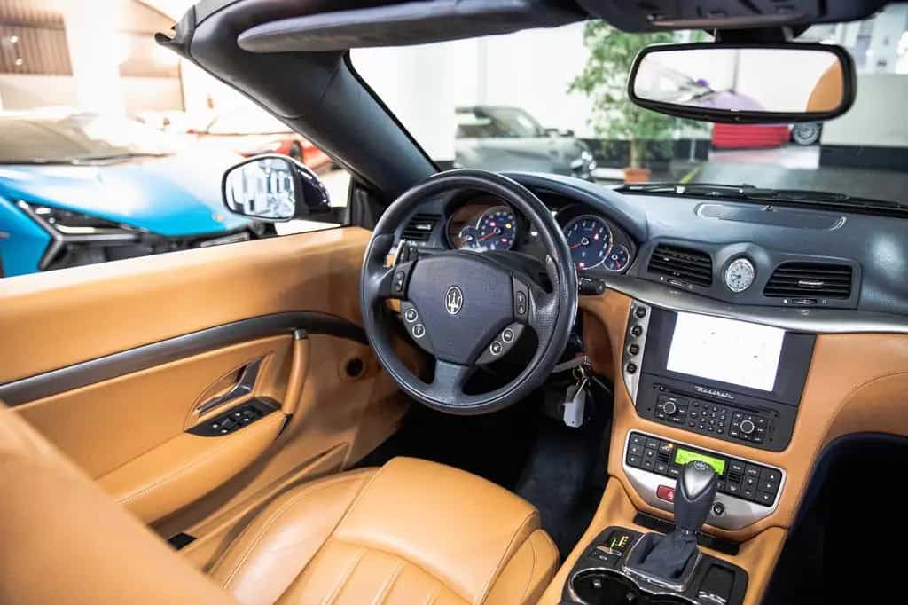 Maserati GranCabrio 4.7 V8 - Bose Surround - Park Assist 06/2010-photo-13