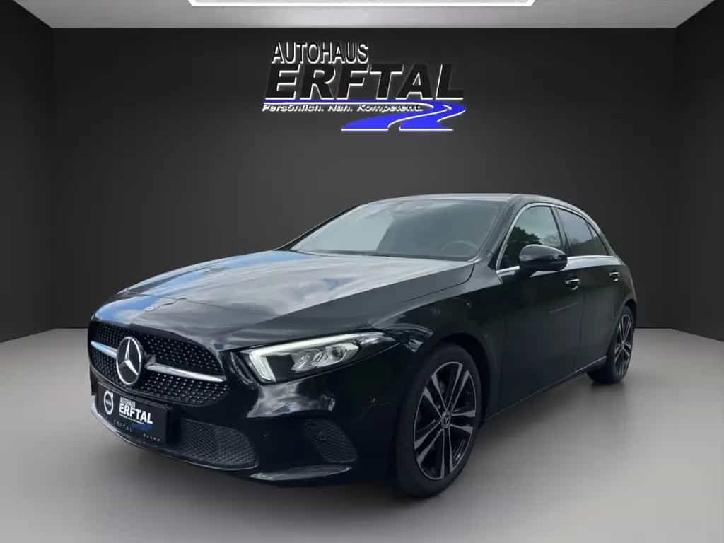 Mercedes-Benz A 220 A220 Edition 19 Navi Digitales Cockpit Sou 01/2020-photo-0