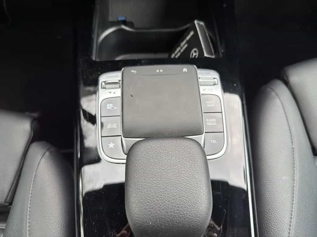 Mercedes-Benz A 220 A220 Edition 19 Navi Digitales Cockpit Sou 01/2020-photo-13