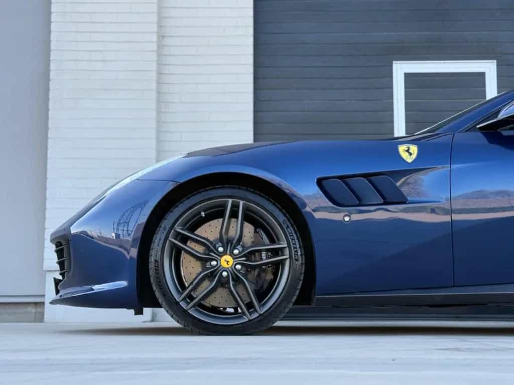 Ferrari GTC4Lusso 6.3 V12 DCT 01/2017-photo-10