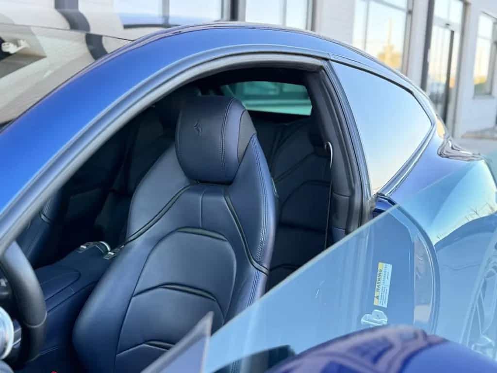 Ferrari GTC4Lusso 6.3 V12 DCT 01/2017-photo-19