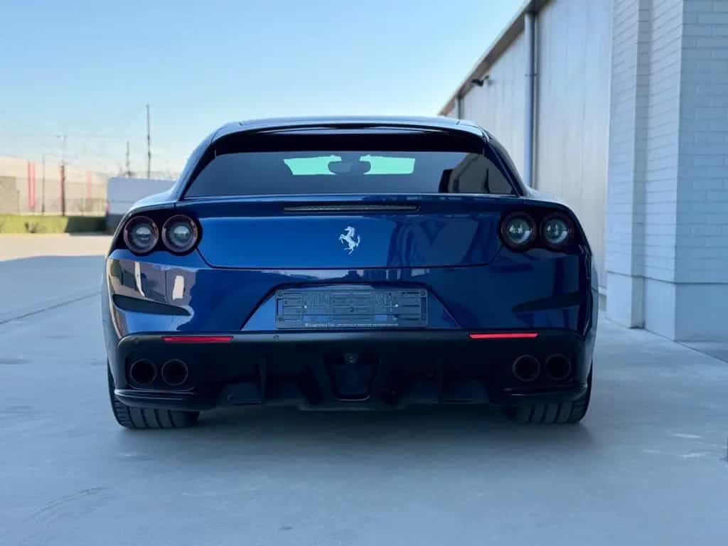Ferrari GTC4Lusso 6.3 V12 DCT 01/2017-photo-5
