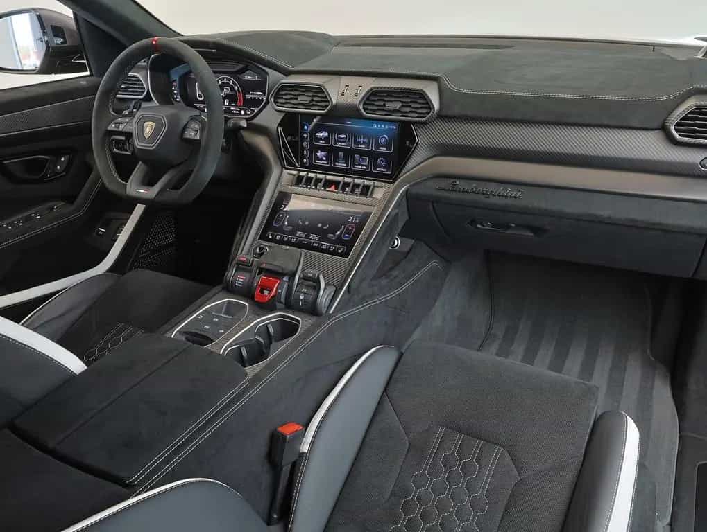 Lamborghini Urus 4.0 V8 Performante 02/2024-photo-10