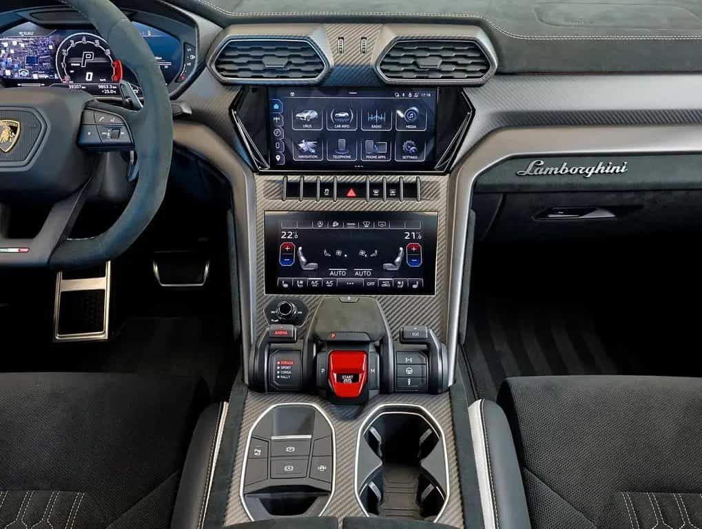 Lamborghini Urus 4.0 V8 Performante 02/2024-photo-11