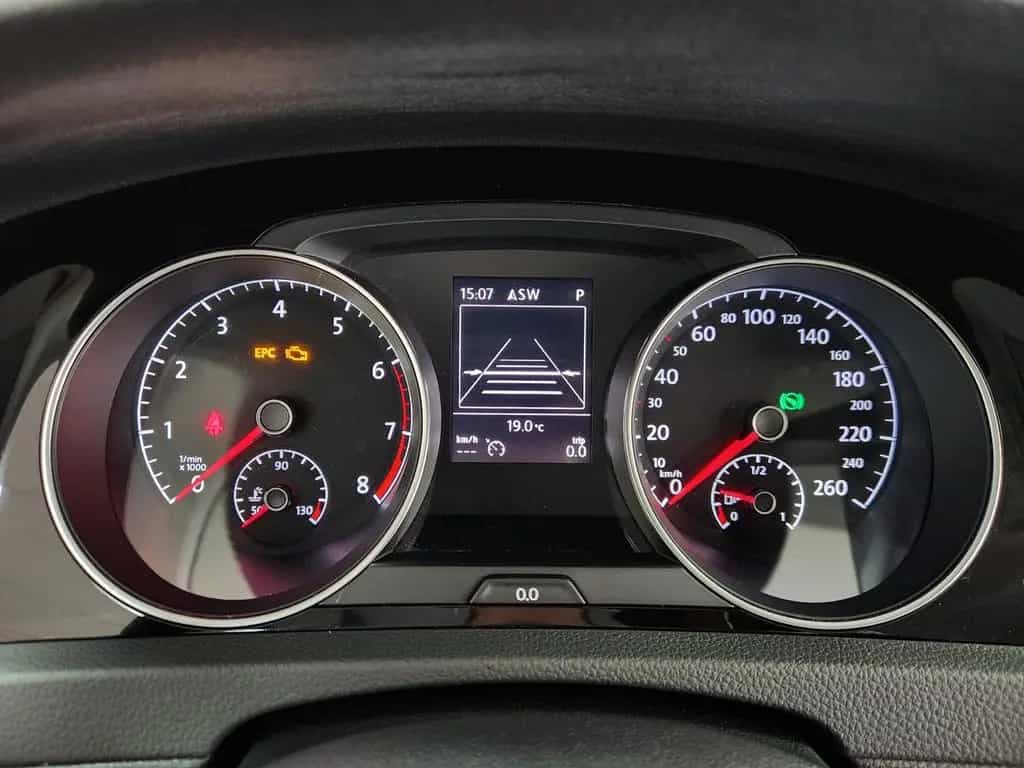 Volkswagen Golf Variant JOIN DSG ACC NAVI SHZ CarPlay M&S 04/2018-photo-11