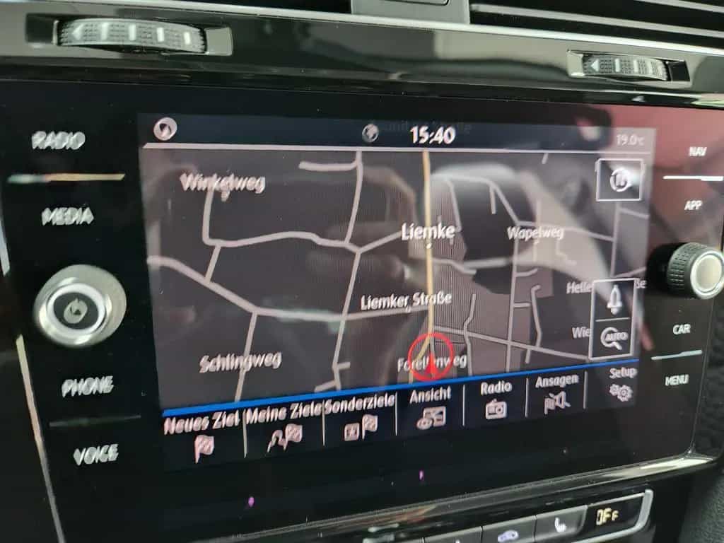 Volkswagen Golf Variant JOIN DSG ACC NAVI SHZ CarPlay M&S 04/2018-photo-17