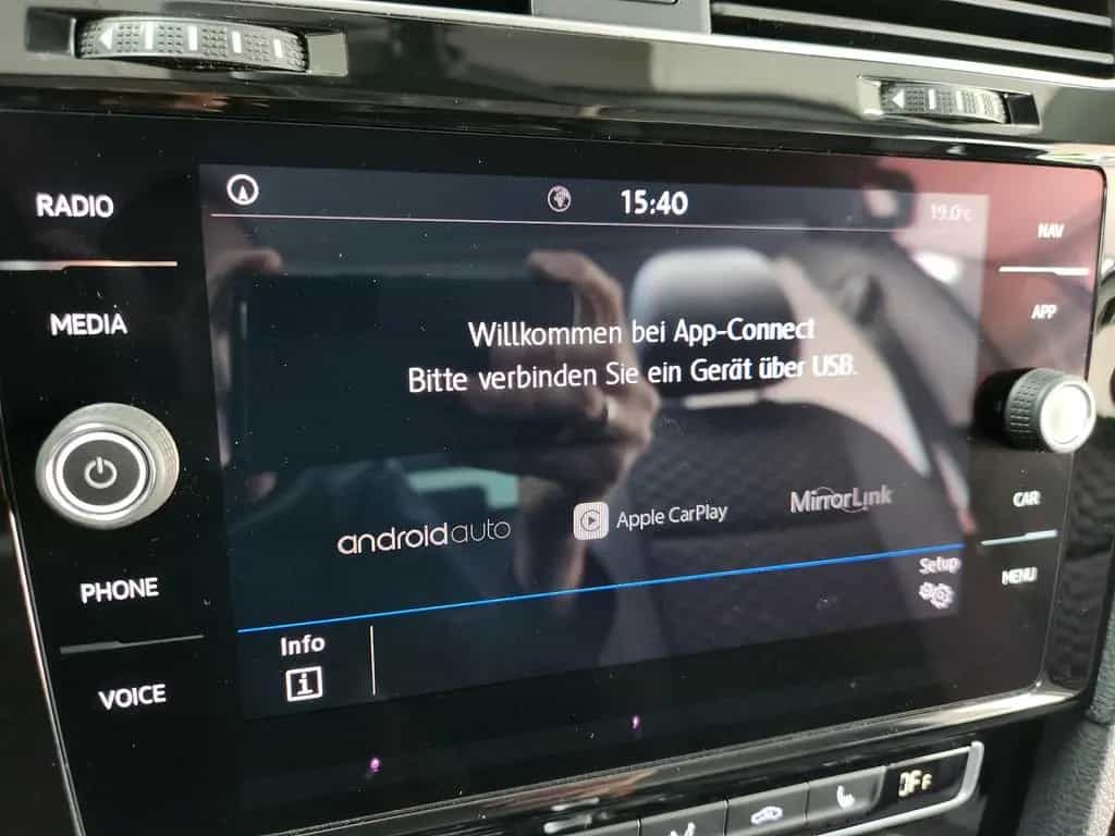 Volkswagen Golf Variant JOIN DSG ACC NAVI SHZ CarPlay M&S 04/2018-photo-18