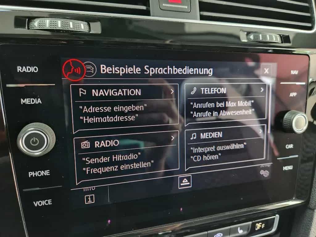 Volkswagen Golf Variant JOIN DSG ACC NAVI SHZ CarPlay M&S 04/2018-photo-20