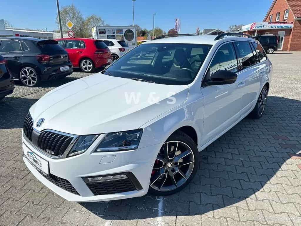 Skoda Octavia Combi RS*AHK*LED*APPLE-CAR* 09/2017-photo-0