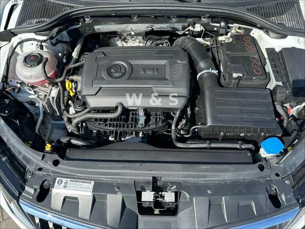 Skoda Octavia Combi RS*AHK*LED*APPLE-CAR* 09/2017-photo-30