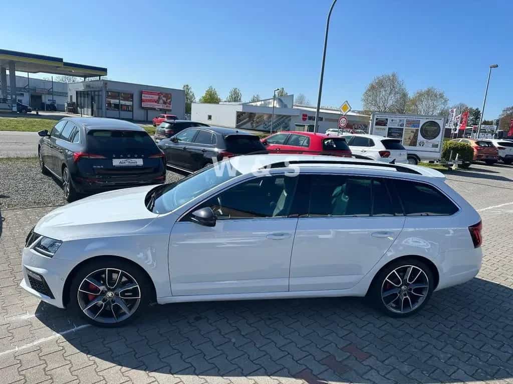 Skoda Octavia Combi RS*AHK*LED*APPLE-CAR* 09/2017-photo-6