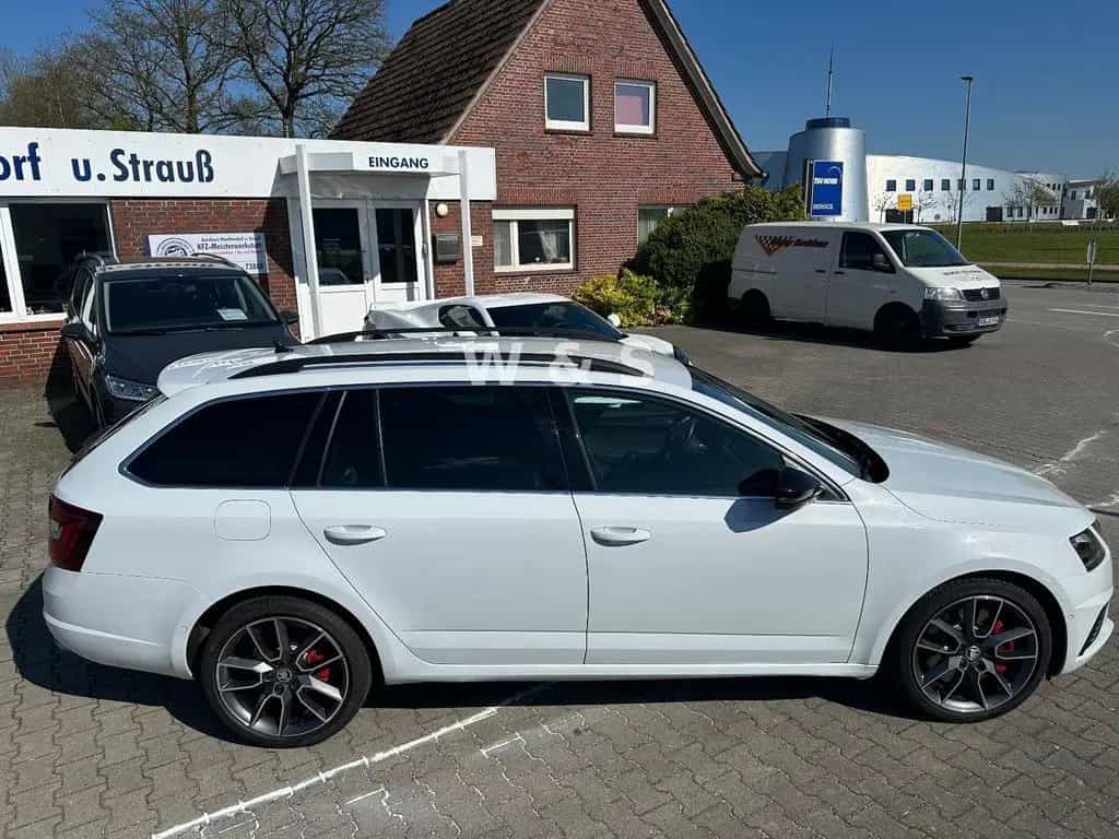 Skoda Octavia Combi RS*AHK*LED*APPLE-CAR* 09/2017-photo-7