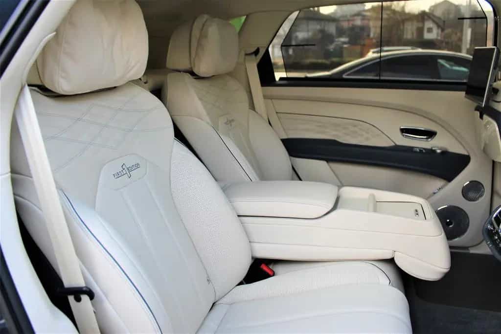 Bentley Bentayga 4.0 V8/ EWB / AZURE / FIRST EDITION / N 11/2022-photo-19