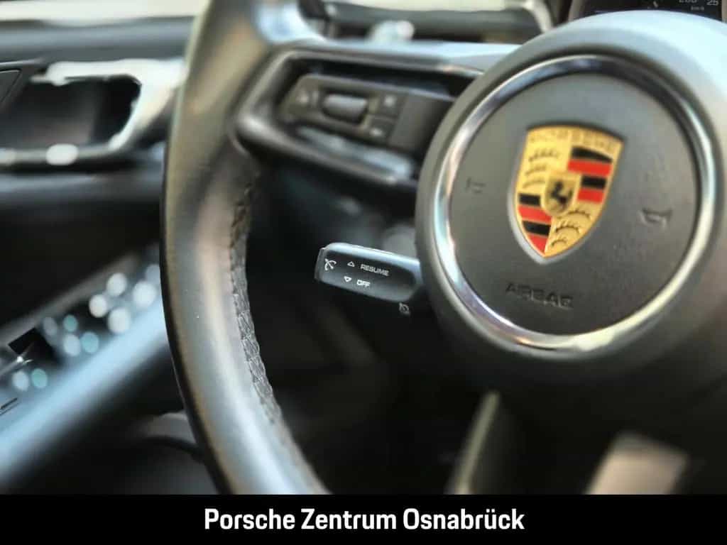 Porsche Macan Pano Luft 21-Zoll RS CarPlay Rückfahrkame 02/2023-photo-19