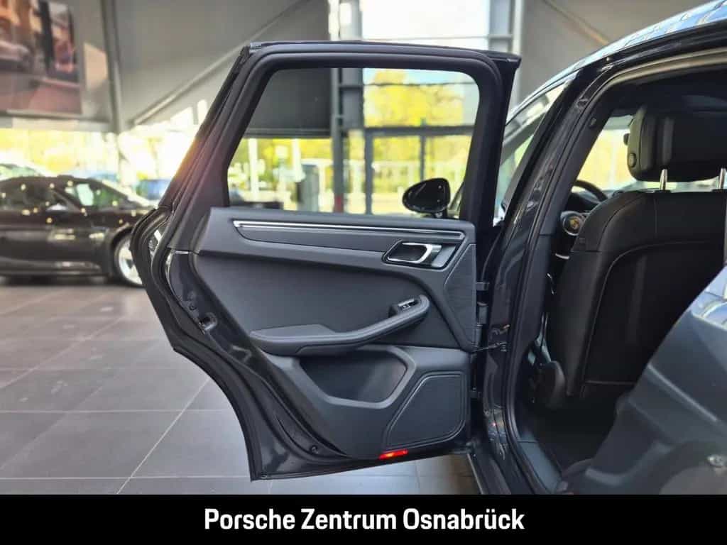 Porsche Macan Pano Luft 21-Zoll RS CarPlay Rückfahrkame 02/2023-photo-24
