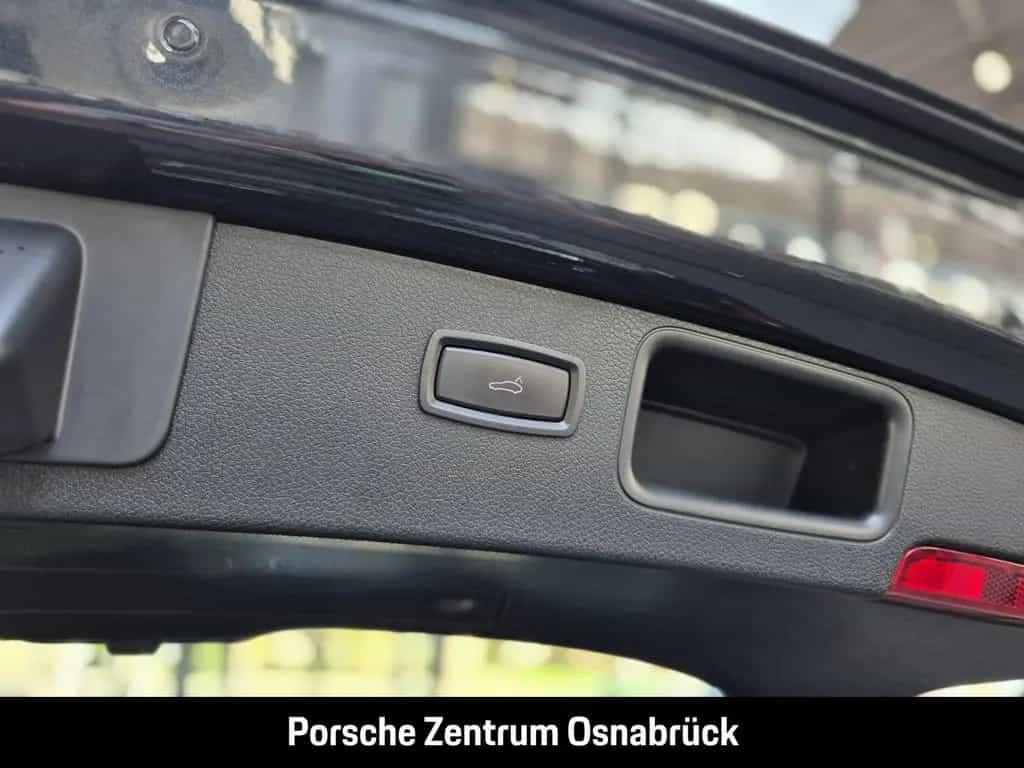 Porsche Macan Pano Luft 21-Zoll RS CarPlay Rückfahrkame 02/2023-photo-28