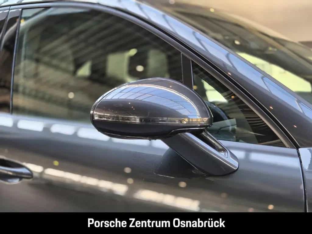 Porsche Macan Pano Luft 21-Zoll RS CarPlay Rückfahrkame 02/2023-photo-39
