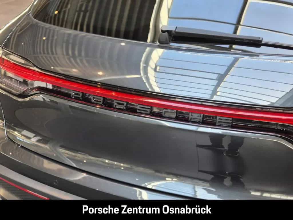 Porsche Macan Pano Luft 21-Zoll RS CarPlay Rückfahrkame 02/2023-photo-40