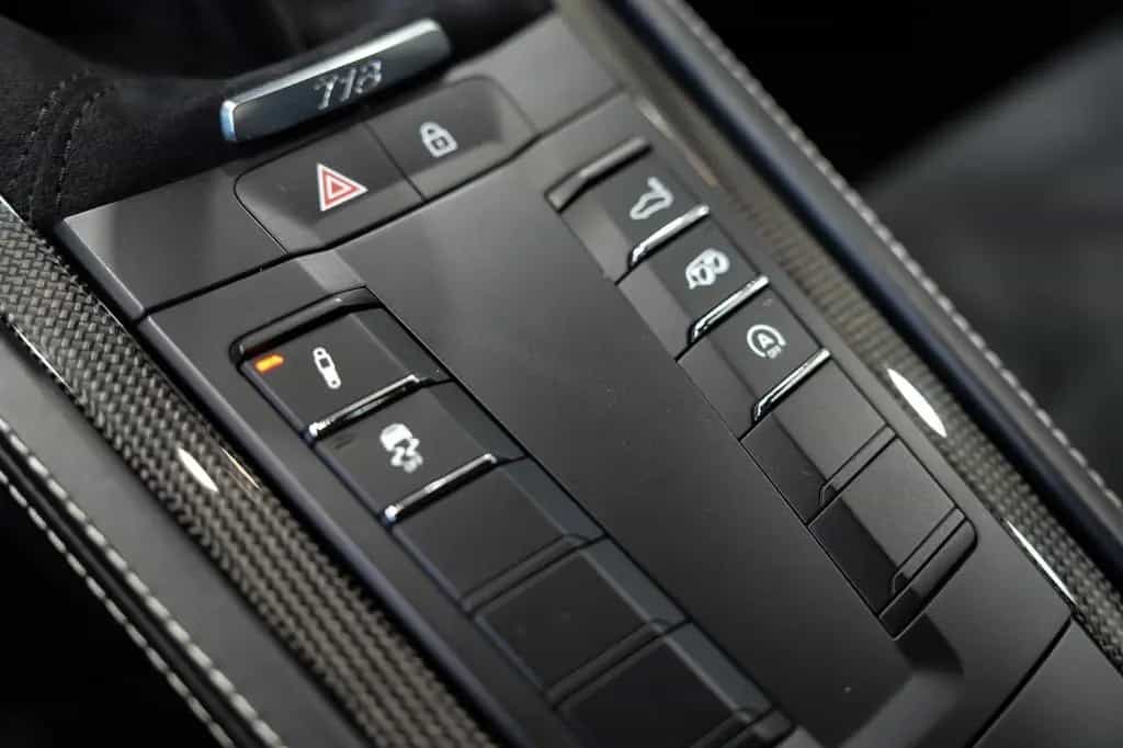 Porsche 718 Cayman GTS*SPORT-CHRONO*SPORTSITZE+*PDLS+* 08/2020-photo-18