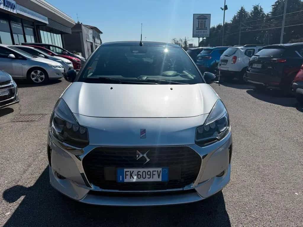 DS Automobiles DS3 Ds DS3 130 S&S Performance Line Cabrio 05/2017-photo-1