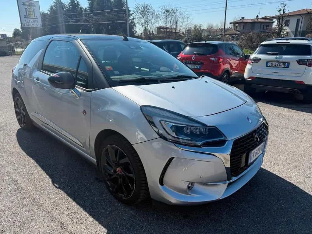 DS Automobiles DS3 Ds DS3 130 S&S Performance Line Cabrio 05/2017-photo-2
