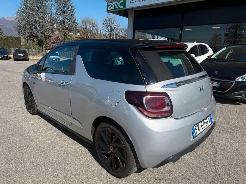 DS Automobiles DS3 Ds DS3 130 S&S Performance Line Cabrio 05/2017-photo-5