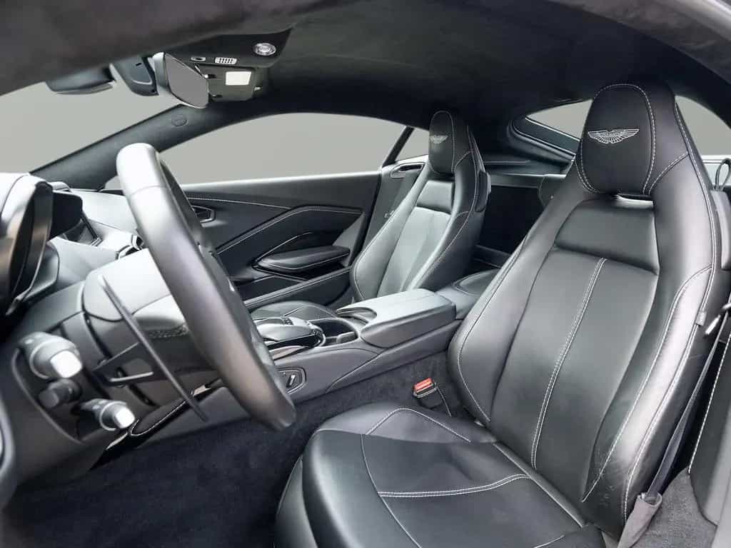Aston Martin V8 Vantage Vantage V8 Coupe Magnetic Silver 07/2018-photo-19