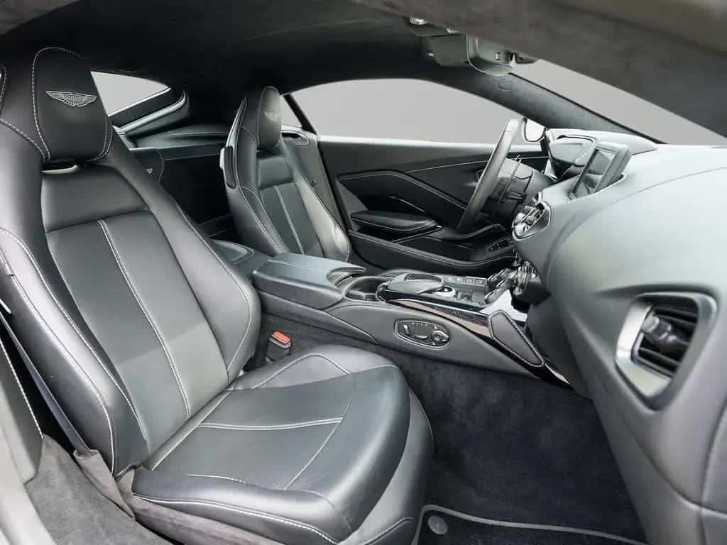 Aston Martin V8 Vantage Vantage V8 Coupe Magnetic Silver 07/2018-photo-27