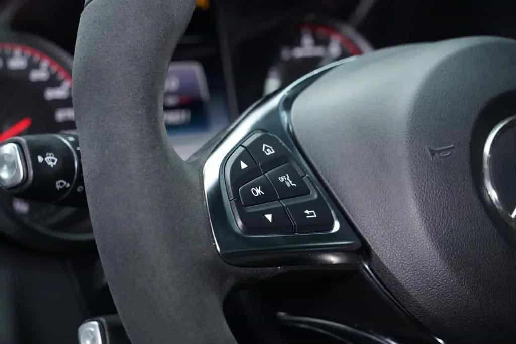 Mercedes-Benz C-Class 63 S AMG 7G/LED/KERAMIK/PERF.AGA/PANO/BUR/MMRY 05/2015-photo-11