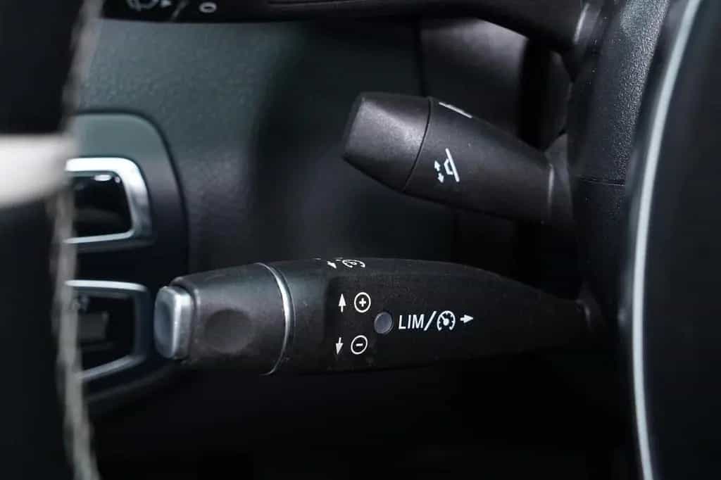 Mercedes-Benz C-Class 63 S AMG 7G/LED/KERAMIK/PERF.AGA/PANO/BUR/MMRY 05/2015-photo-14
