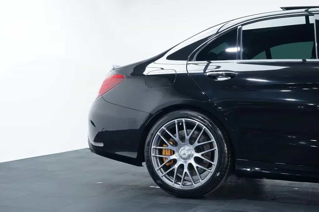 Mercedes-Benz C-Class 63 S AMG 7G/LED/KERAMIK/PERF.AGA/PANO/BUR/MMRY 05/2015-photo-27