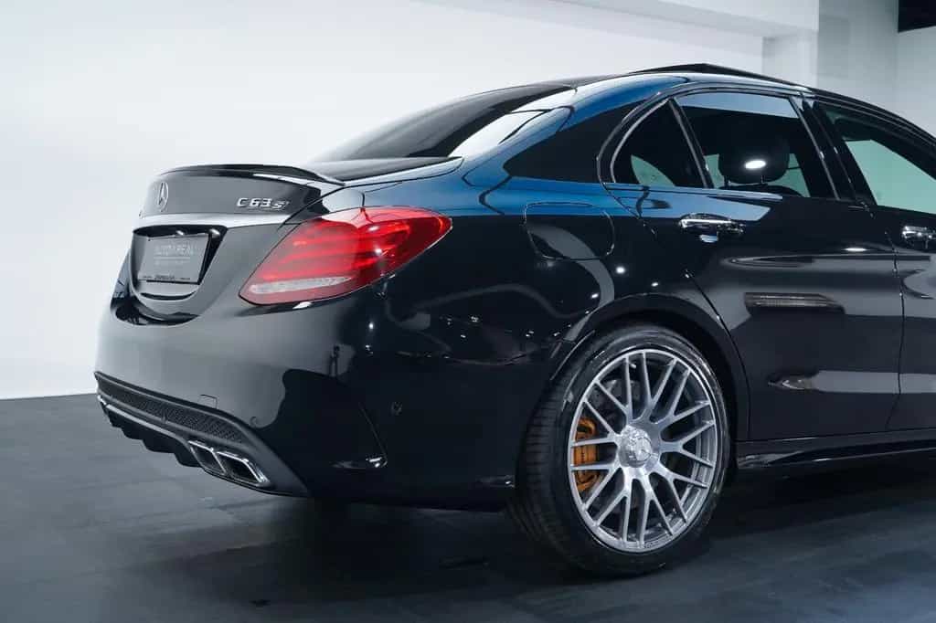 Mercedes-Benz C-Class 63 S AMG 7G/LED/KERAMIK/PERF.AGA/PANO/BUR/MMRY 05/2015-photo-28