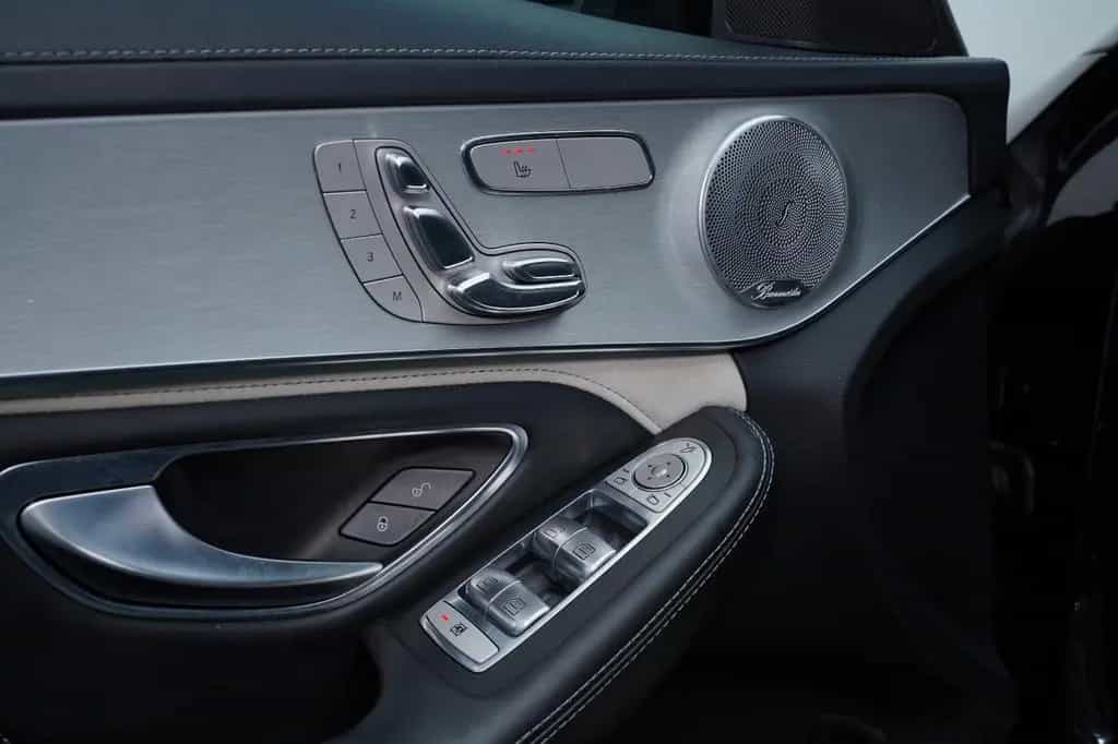 Mercedes-Benz C-Class 63 S AMG 7G/LED/KERAMIK/PERF.AGA/PANO/BUR/MMRY 05/2015-photo-8