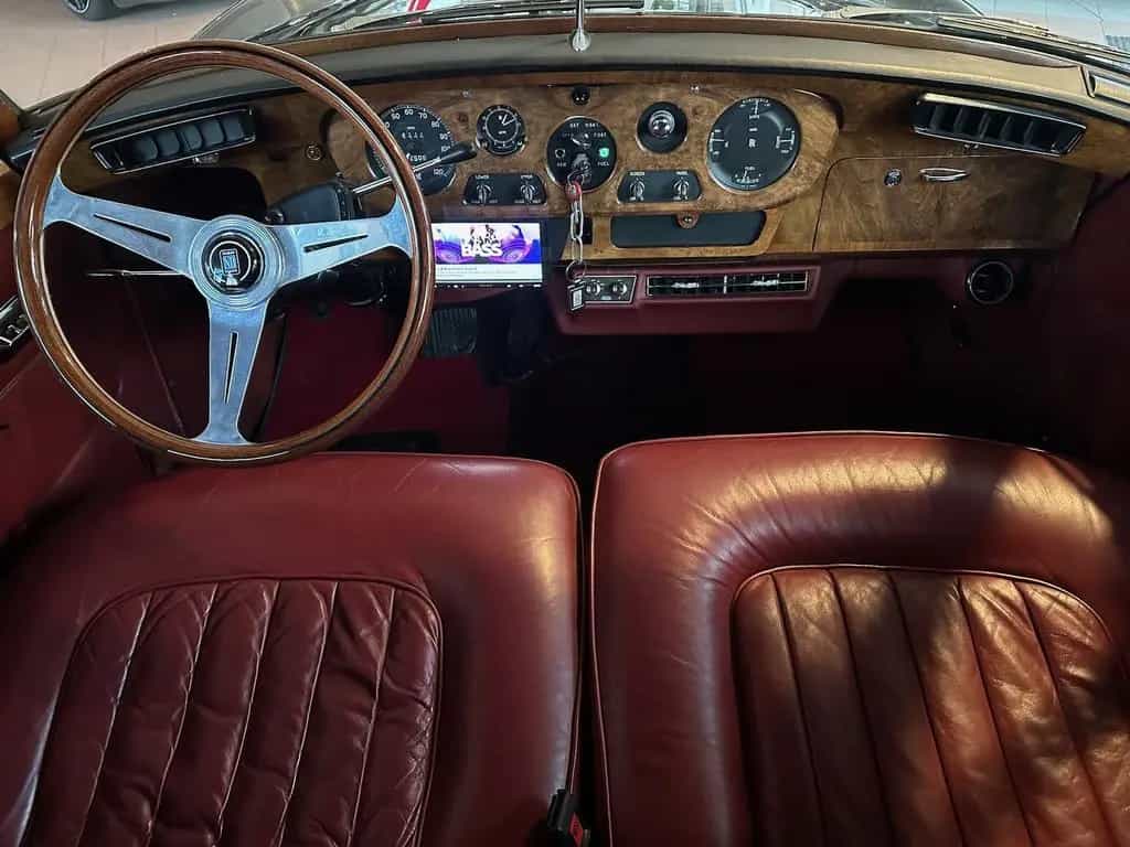 Rolls-Royce Silver Cloud III 6.2 |Schwarz-Rot|Classic Data 2 07/1965-photo-11