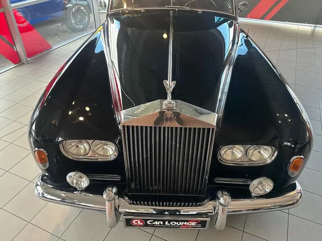 Rolls-Royce Silver Cloud III 6.2 |Schwarz-Rot|Classic Data 2 07/1965-photo-3